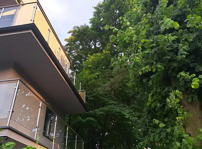 Πανσιόν W Parku 3*