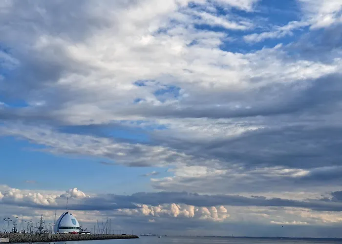 Πανσιόν W Parku 3*