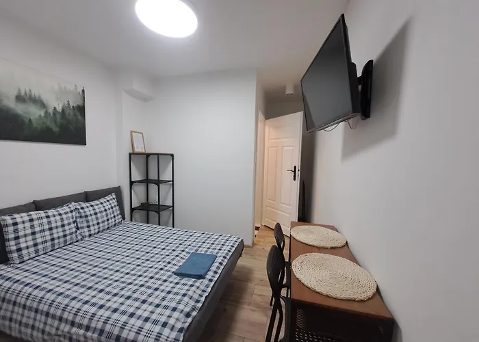 W Parku Πανσιόν 3*